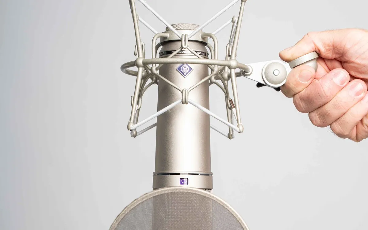 Studiomikrofon und Aufnahmetechnik für Recruiting-Podcasts