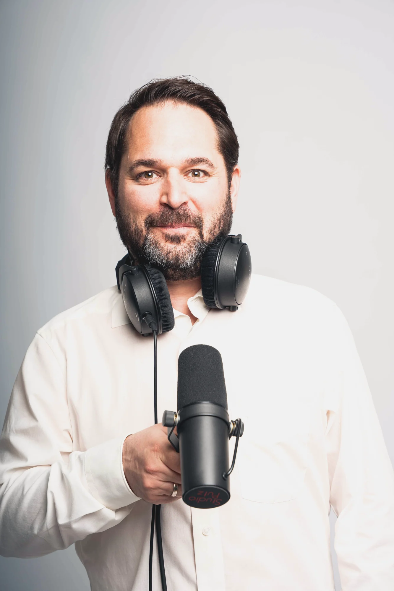 Studio-Porträt aus unserem Podcast-Team